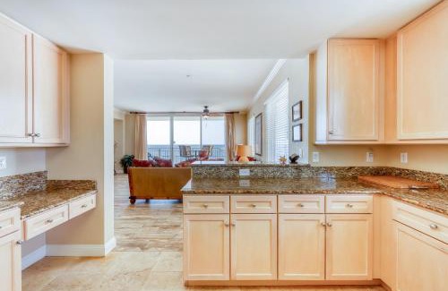 Ono Island Apartment | Indigo 704W