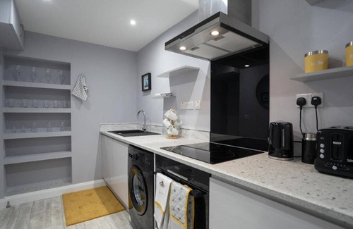 Ballycastle Apartment | Indigo Apartment - Beautiful 1-bed in Ballycastle