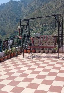 Shimla Bed & Breakfast | Indu BNB Shimla