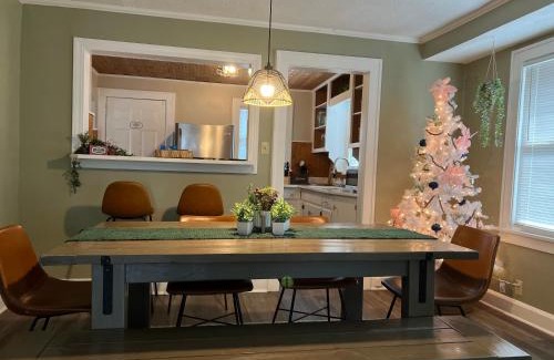 Indianapolis House | Indy Holidays Hot Tub, Nightlife, Cozy Fall Stay