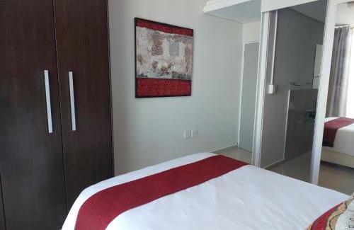 Bloubergstrand Apartment | Infinity Beachfront 607 - Self Catering Unit