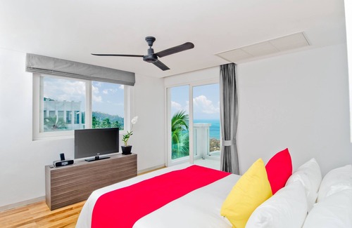 Mae Nam Apartment | Infinity Residence Character Penthouse Sea View 3 bedrooms private pool