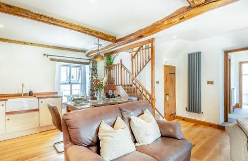 Margate Old Town House | Inglenook Cottage