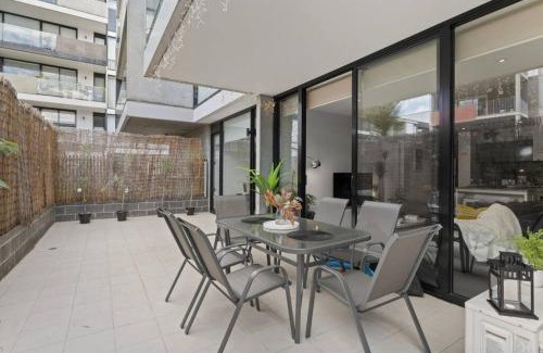 South Yarra Apartment | Ink Echelon Escape