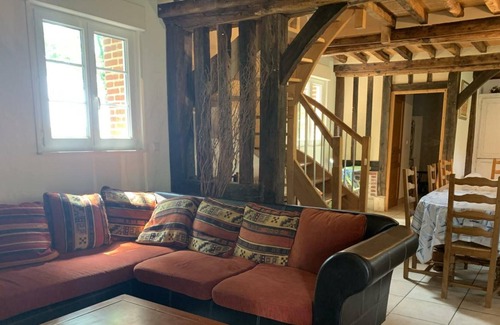 Saint-Vaast-Dieppedalle House | Inn Saint-Vaast-Dieppedalle, 4 bedrooms, 12 people