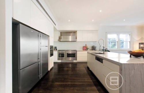 St Kilda House | Inner City Resort