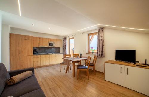 San Martino in Passiria Apartment | Innergasserhof Ferienwohnung Edelweiss
