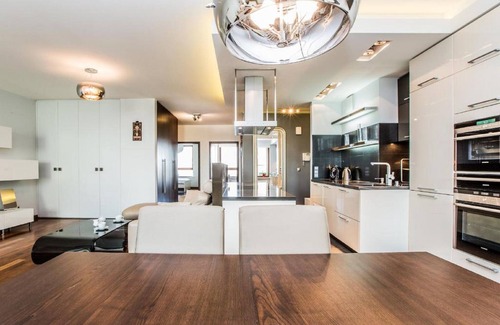 Srodmiescie Połnocne Apartment | inQse Warsaw | Centre