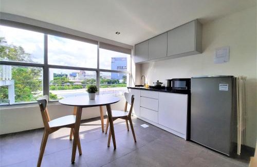 Bukit Merah Apartment | International Service Apartments at Raeburn Park