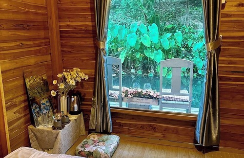 Vientiane Hotel | Inthawa Resort (Feuang, Laos)