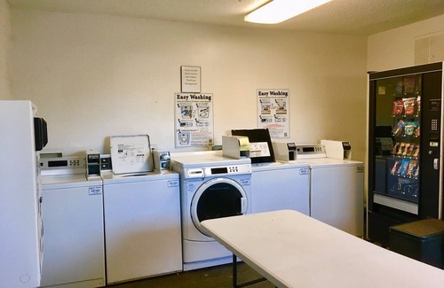 North Charleston Apartment | InTown Suites Extended Stay North Charleston SC - Ashley Phosphate