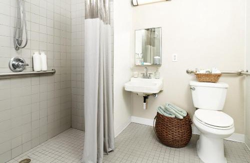 Northwest Hotel | InTown Suites Extended Stay Virginia Beach VA