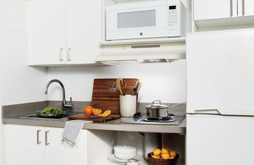 Gwinnett Place Hotel | InTown Suites Extended Stay Atlanta GA - Gwinnett Place