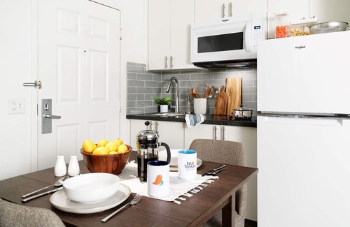 Gwinnett Place Hotel | InTown Suites Extended Stay Atlanta GA - Gwinnett Place