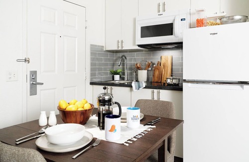Suwanee Hotel | InTown Suites Extended Stay Atlanta - GA Suwanee