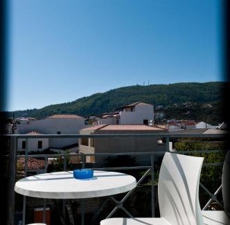 Skiathos Apartment | Iris Skiathos