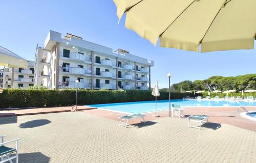 San Vincenzo Apartment | ISA-Apartments for 4 people, 2 bedrooms, in Residence with swimming pool in San Vincenzo, just 600 meters from the sea