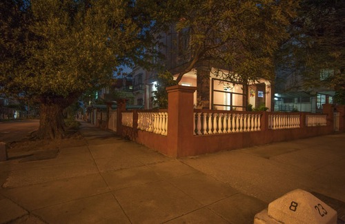 Plaza de la Revolucion Apartment | Iscas's Home