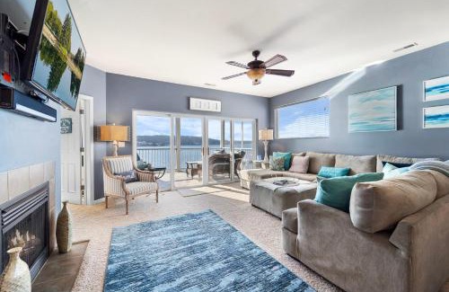 Rocky Mount House | ISLA DEL SOL 306