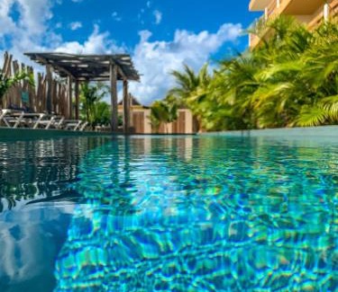 Belnem Apartment | Isla penthouse & garden apartments Bonaire