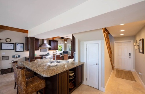Toll Gate Shores House | "Islamorada Waterside Getaway: Prime Fishing, Sunset Views, Beachside Bliss!"