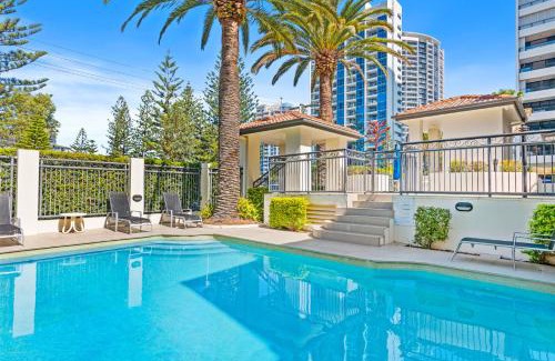 Broadbeach Apartment | Island Beach Resort