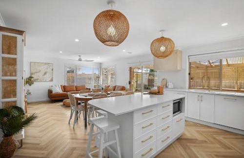 Torquay House | Island Beach Retreat