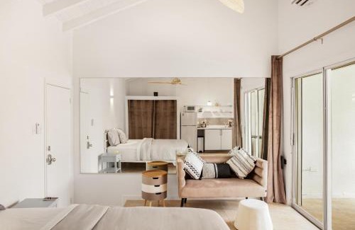 Pelican Key Apartment | Island Bliss Condo