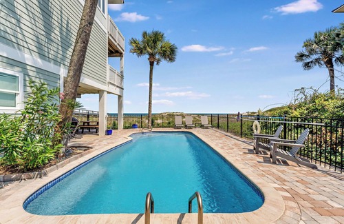 Sea Palm Village House | Island Escape - Beach front, Private Pool, Pet Friendly and Fully Renovated!