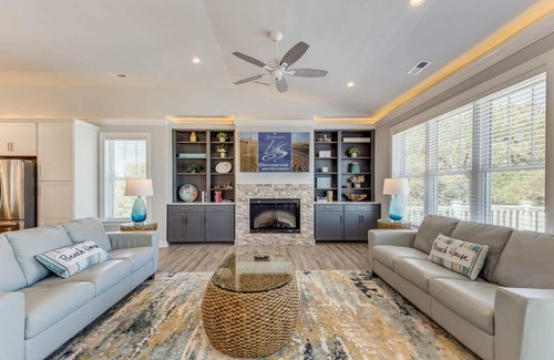 Sandbridge House | Island Time | 800 ft to the beach | Private Pool, Hot Tub, Dog Friendly