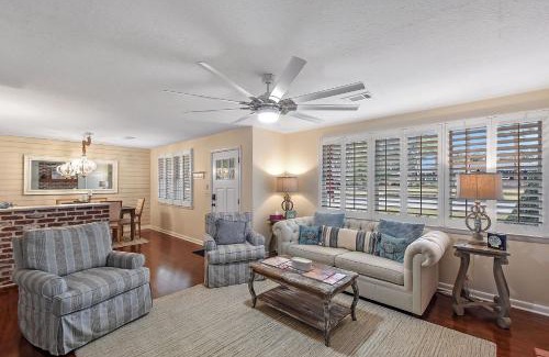 Saint Simons Island House | Island Time Cottage