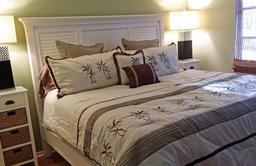 Cape Haze Cottage | Island Vacation Property! Beach, Boat Docks, Swimming Pool, Tennis Court!