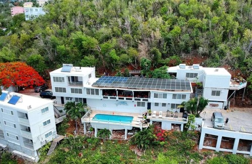 Estate Contant House | Island View Guest House # 13