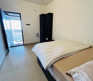 Malpe House | Island View Homestay - Malpe Beach