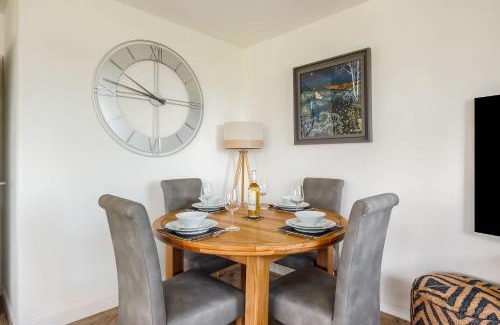 Hamworthy Apartment | Isle View - Large Corner Balcony with Harbour Views