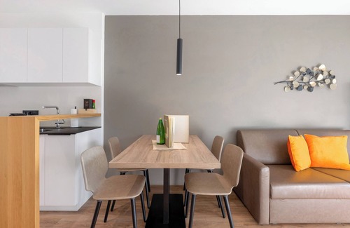 Berg/Monte Apartment | Apartment 'Weingut Gasshof Antonia' with Mountain View, Shared Pool and Wi-Fi