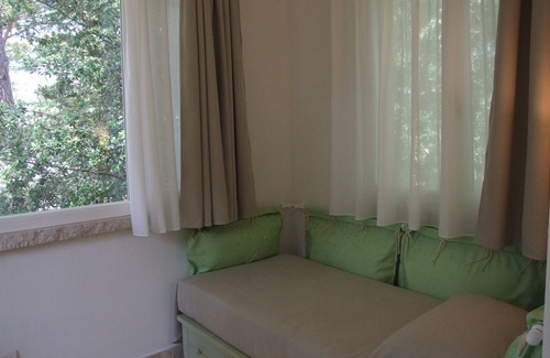Marina di Castagneto Carducci Apartment | Apartment with a large terrace near the sea, in Marina di Castagneto.
