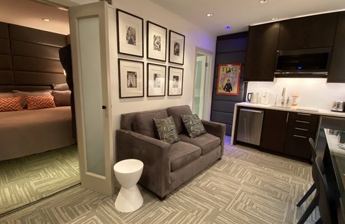 Hollywood Hills West Apartment | It's all about the view: STUDIO 1080 HOLLYWOOD = JETLINER VISTAS of Downtown LA!