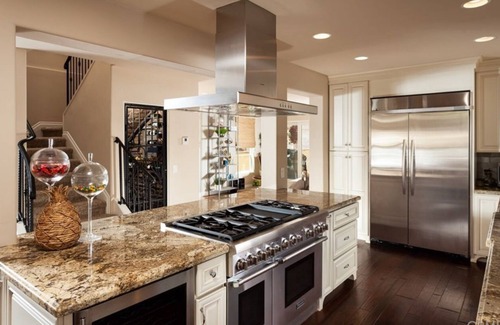 Newport Beach House | Italian Villa on Island in Newport Beach with AC, WiFi, Bay Views