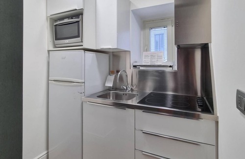 San Babila Apartment | Italianway - Corso Venezia 7 - Norma