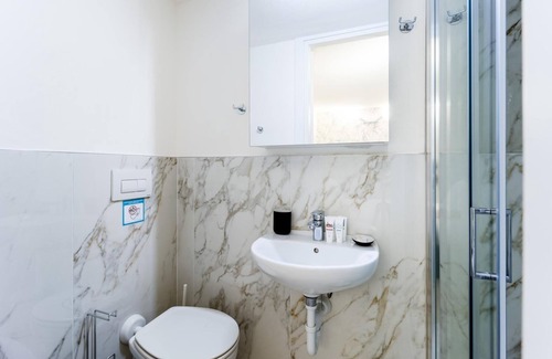 Magenta Apartment | Italianway - The B Village Standard - 07