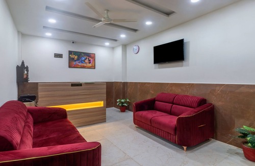 Chhata Hotel | Itsy Hotels Krishna Residency, Govardhan Chauraha