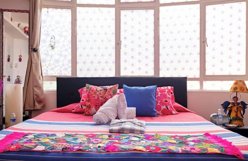 Polanquito Bed & Breakfast | ITZAE BUGAMBILIA POLANQUITO WALKS TO THE AUDITORIUM DOGS OK