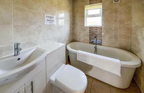 Brigg House | Ivy - Uk50105