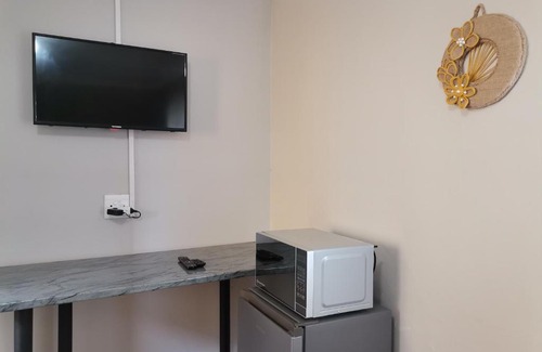 East London Apartment | Izibusiso Guest room