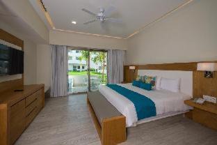 Isla Mujeres Hotel | Izla Beach Front Hotel