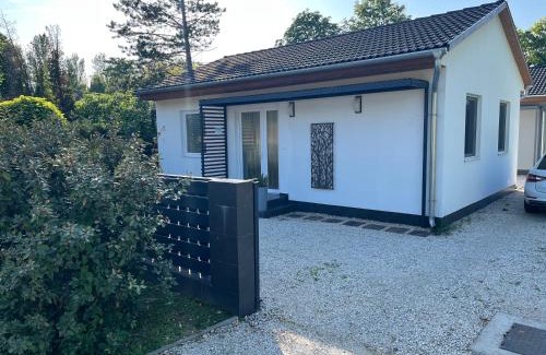 Balatonszarszo House | Jókai Apartmanház Balatonszárszó