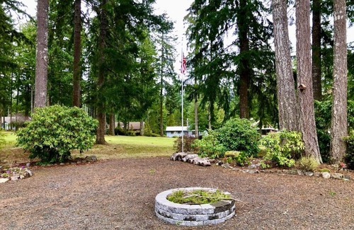 Shelton House | J and J Fairway View, Beautiful golf course