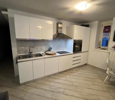 Villa Dalegno Apartment | J apartment