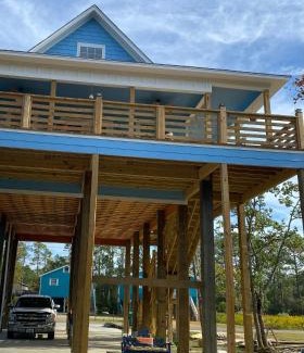 Shoreline Park House | J & H's Bayou Bliss